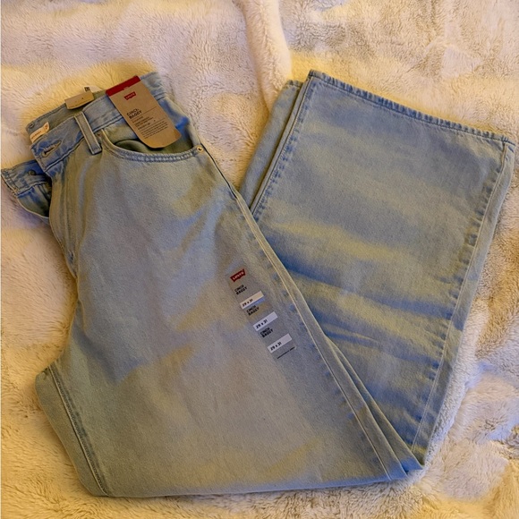 Levi's Denim - LEVI’S NWT HIGH WAISTED CINCH BAGGY Jeans in Light Blue